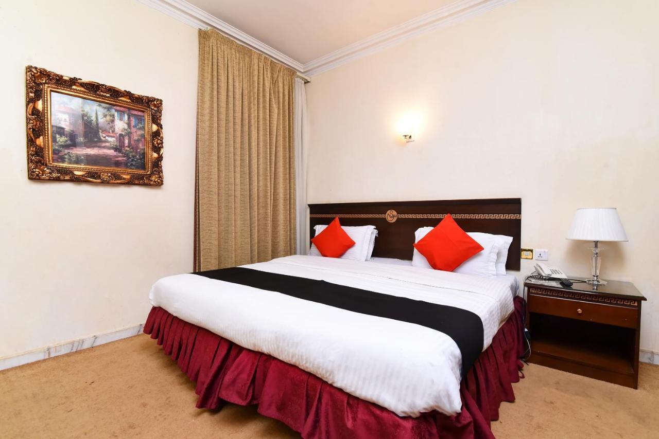 Hotel Capital O 419 Al Safeer 3*